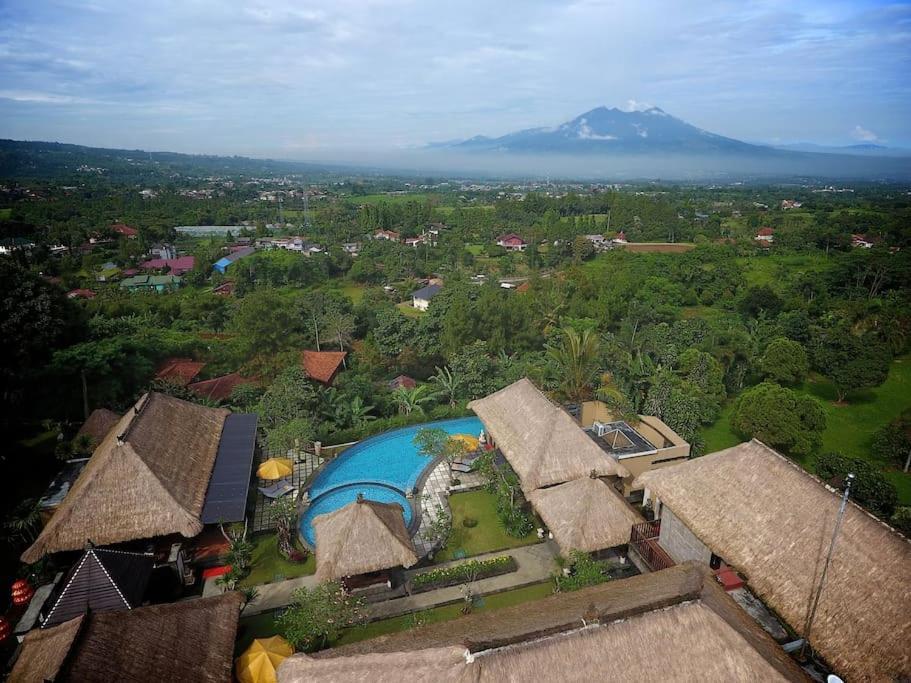 Puri Bali Stania, Cisarua West Java Cilama Εξωτερικό φωτογραφία